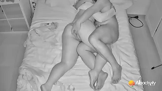 Azotes y masturbacion antes de dormir aficionado real mojada